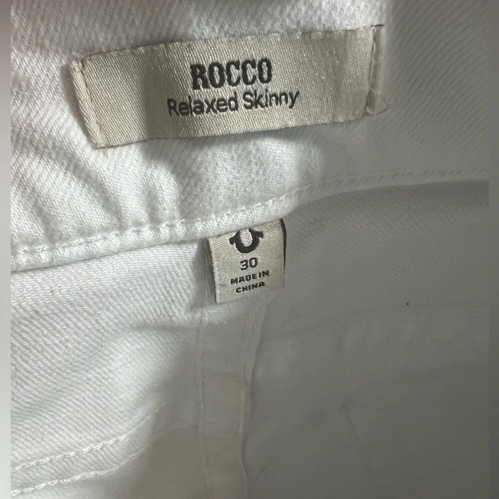 True‎ Religion Rocco Relaxed Skinny White Jeans- 30